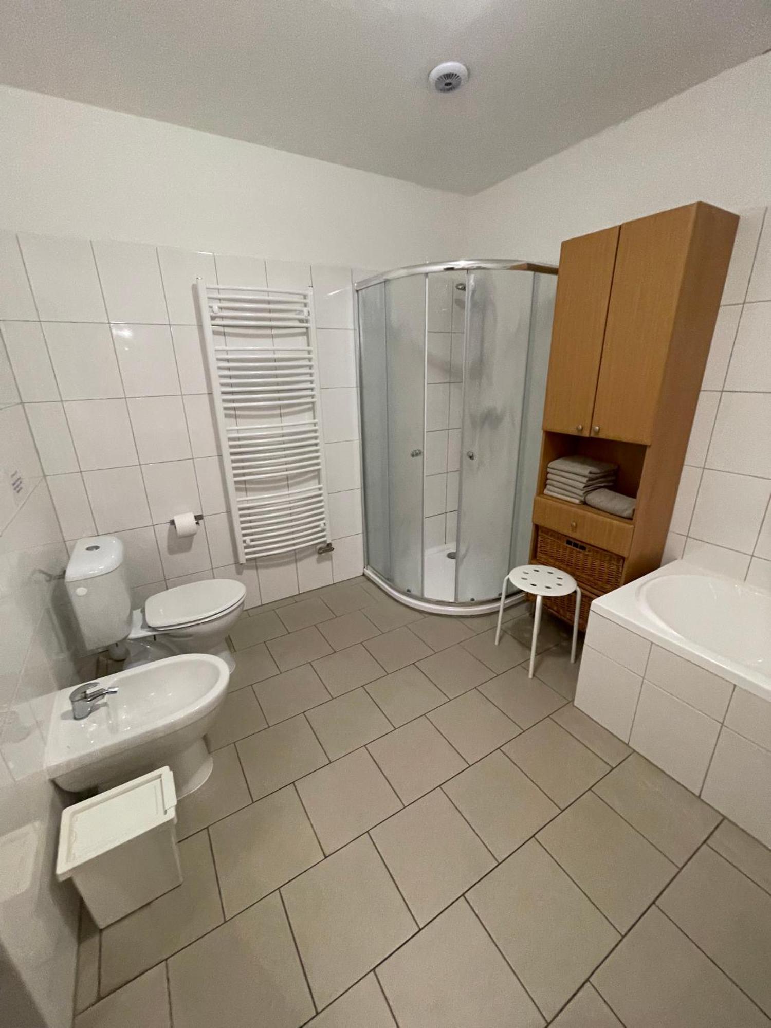 Hotel Trilety Mlyn à Police  Extérieur photo